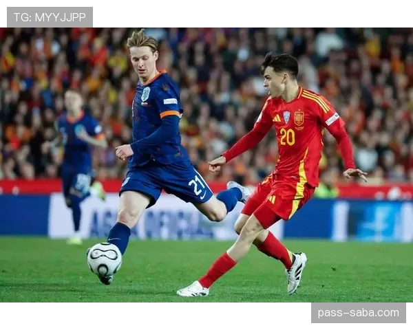 佩德里与法布雷加斯：早熟中场的战术适配性与成长路径差异