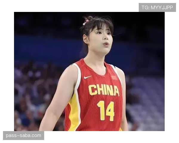 李月汝训练照像修行，派对照像走秀——刷到她的生活我这穷凡人直接懵