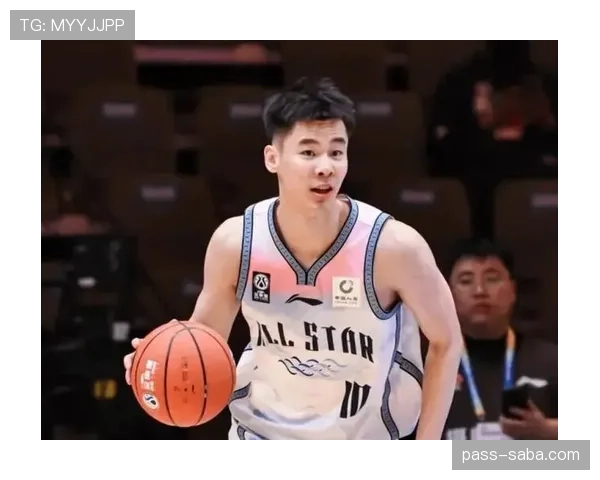 郭昊文开豪车去训练，队友还拿他生活费当笑料了？